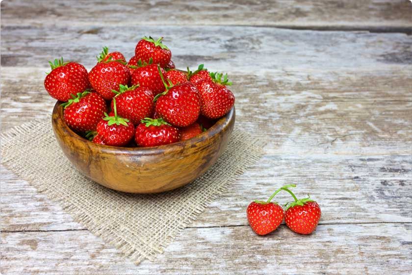 A bowl full of strawberries can be the best way to keep strawberries fresh - MyGall.net